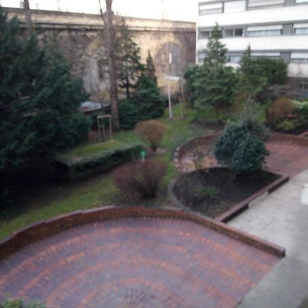Homestay Rooms Paris Porte De Versailles Exterior photo